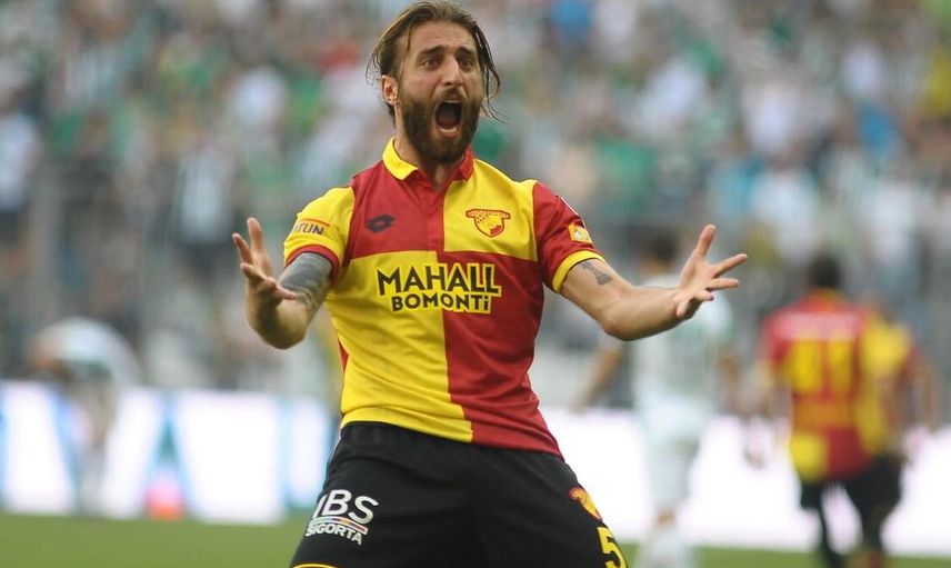 Galatasaray Alpaslan Öztürk'e İmzayı Attırmak Üzere!