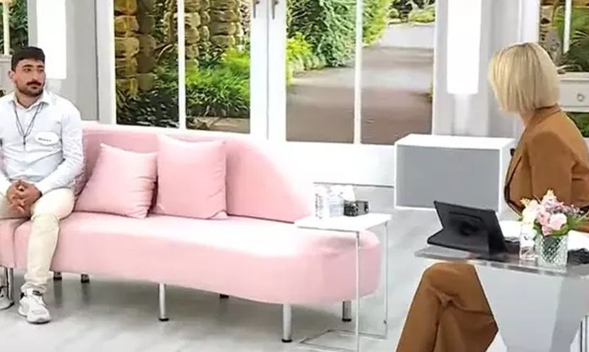 Esra Erol gözyaşlarına boğuldu: 24 yıl sonra öz anne ve babasını bulan Berke Kalem’in duygusal anları