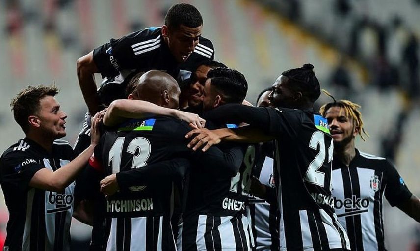 Medipol Başakşehir Bernard Mensah'ı İstiyor!