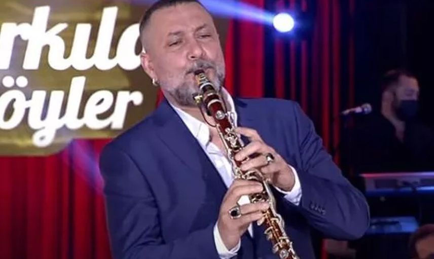 Hüsnü Şenlendirici'den sevenlerini üzen veda! Sosyal medya hesabından duyurdu