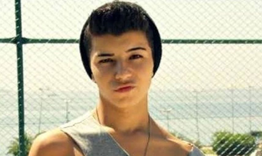 Beren Güney cinsiyet değiştirme ameliyatı sonrası öyle bir poz verdi ki belden aşağısı göründü