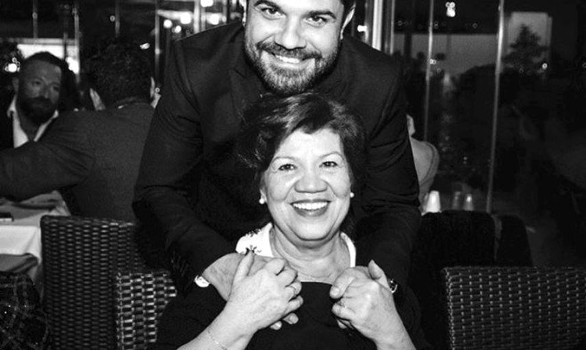 Ünlü İsimler ve Anneleri