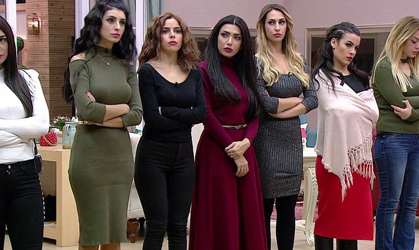 Kısmetse Olur'un Tesettürlü Yarışmacısı Sümeyye Taşkın Açıldı! O Pozları Sosyal Medyada Tepki Çekti