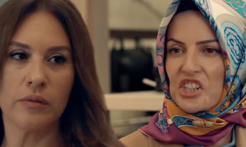 Kızılcık Şerbeti dizisinde tesettürlü kadınları aşağıladıkları sahne büyük tepki çekti