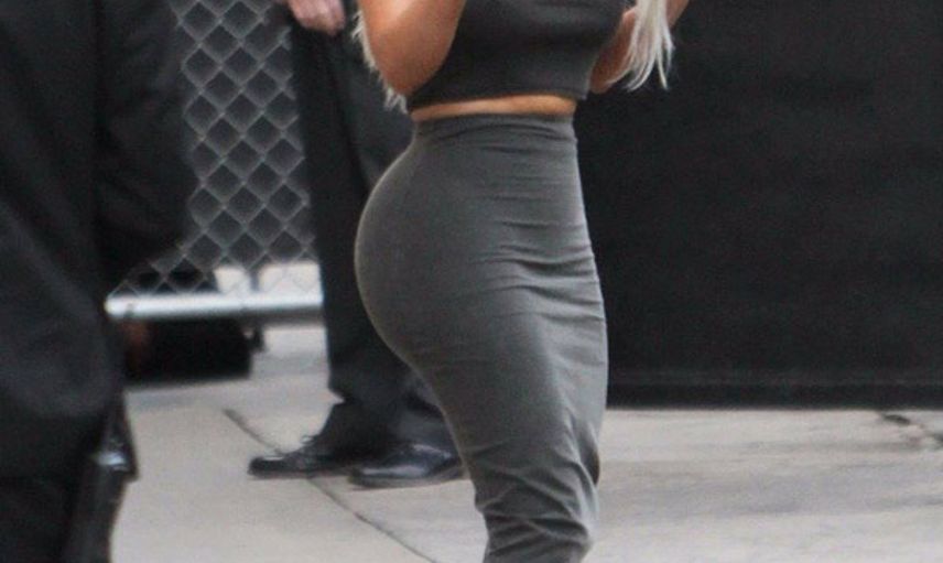 Kim Kardashian'dan Çok Konuşulacak Fotoğraflar
