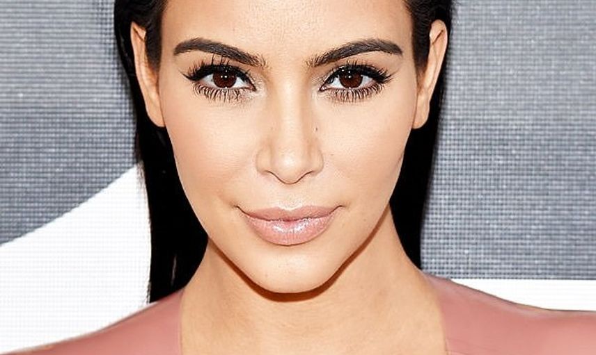 Kim Kardashian'dan Çok Konuşulacak Fotoğraflar