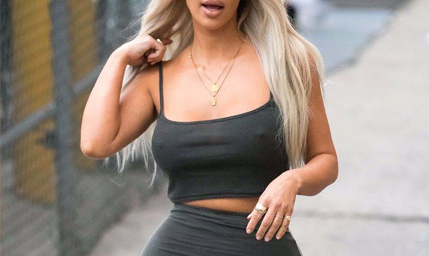 Kim Kardashian'dan Çok Konuşulacak Fotoğraflar