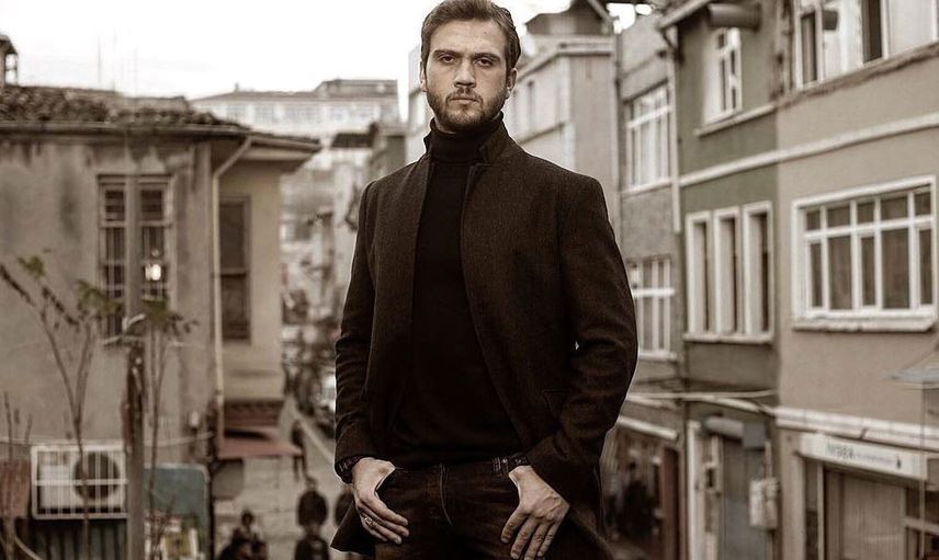 Hangi Ünlü İle Aynı Gün Doğdun?