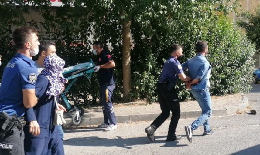 Kocaeli'nde Komşu Dehşeti: Anne Oğul Bıçakladılar!