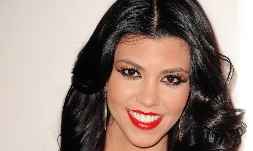 Kourtney Kardashian Küvet Pozu