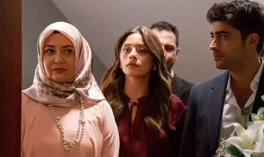 RTÜK Kızılcık Şerbeti'nin o hatasını affetmedi: Ceza yedi! ''Başörtülü kadınlara yaptırılan...''