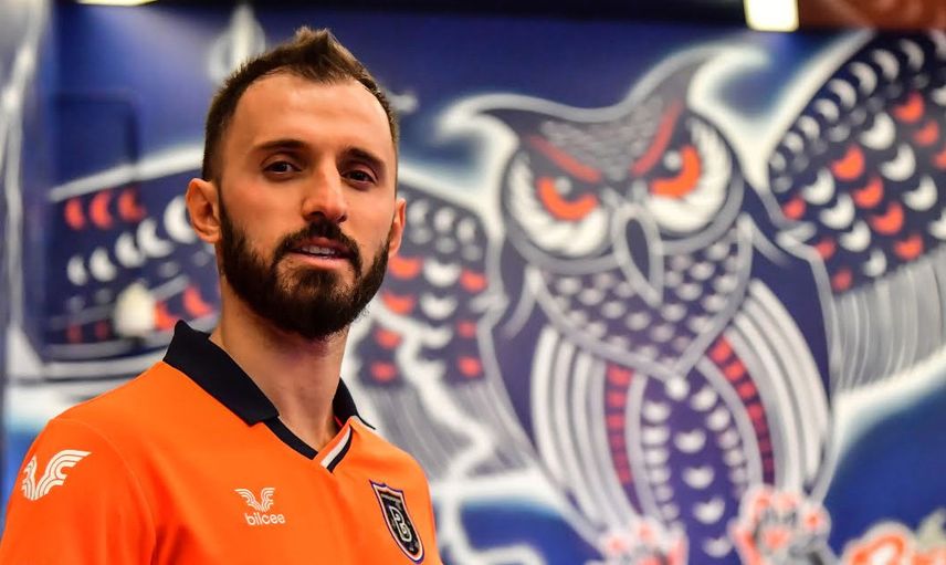 Medipol Başakşehir Emre Çolak Transferini Resmen Açıkladı!