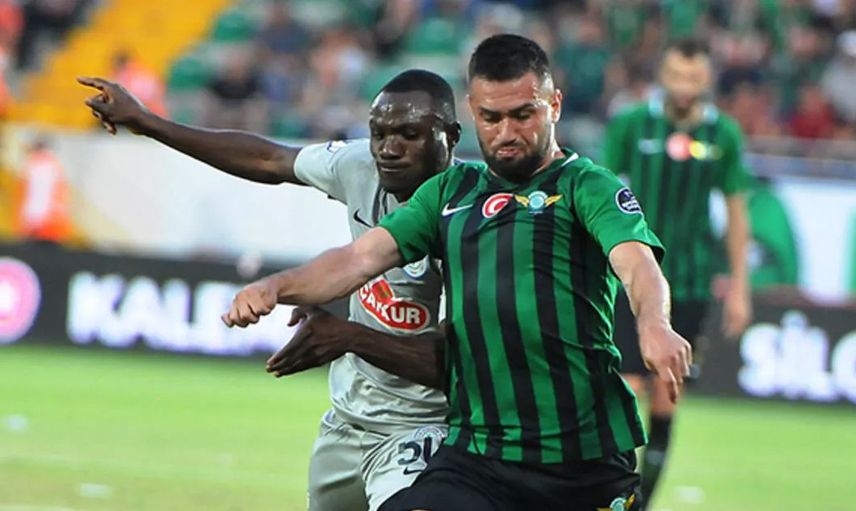 HANGİ TAKIMLARDA OYNADI?