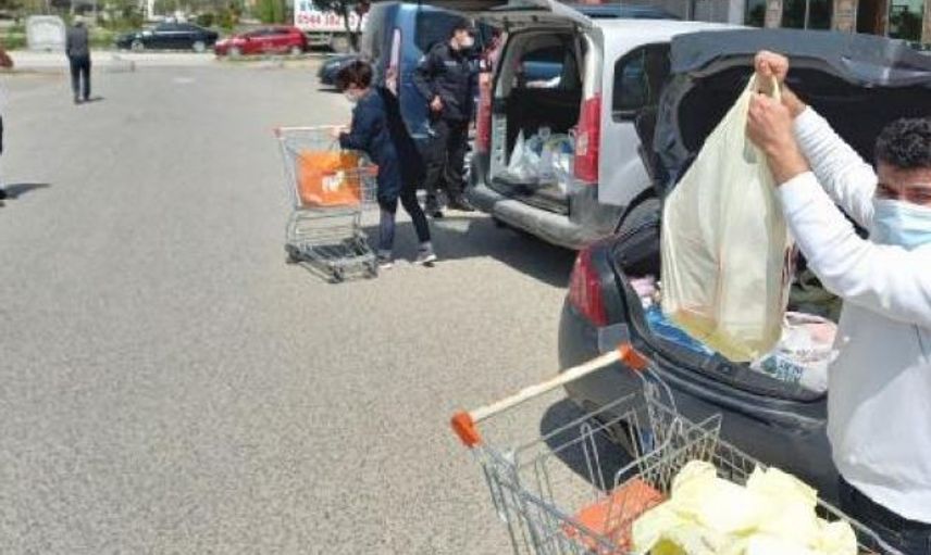 Markete Çocuklarıyla Gidenlere Ceza Üstüne Ceza Yağdı