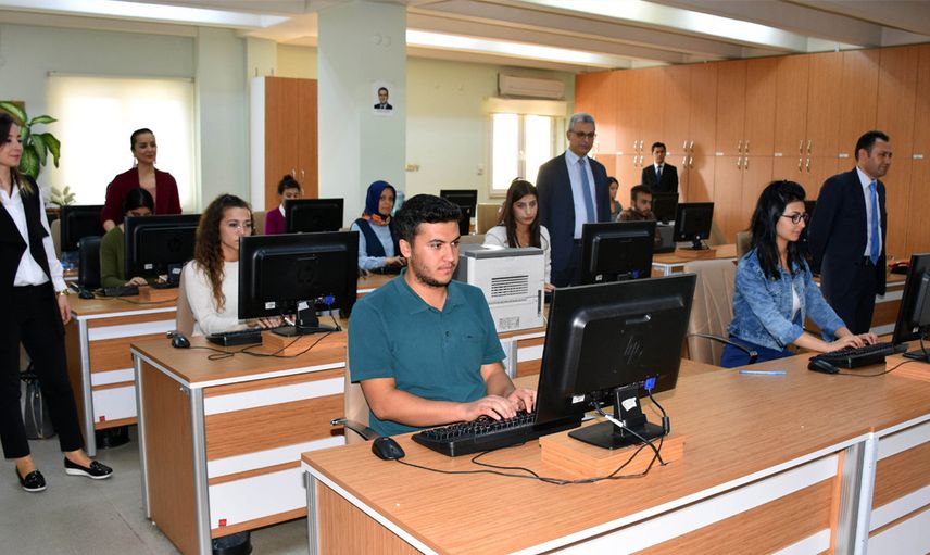 İcra Kâtibi nedir, ne iş yapar? İcra Katibi nasıl olunur? İcra katibi olma şartları ve maaşları