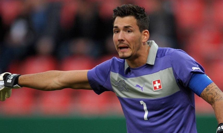 Galatasaray Borussia Dortmund'un Kalecisi Roman Bürki'yi Transfer Ediyor!
