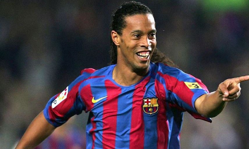 Barcelona'nın efsane isimlerinden Ronaldinho'nun son hali taraftarları hayrete düşürdü!
