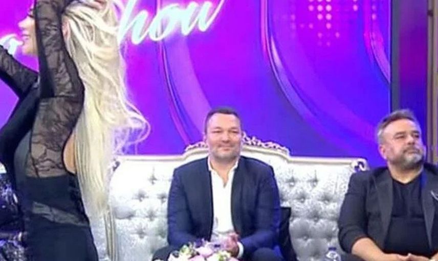 Daha önce Oryantal Didem'e bakmayan Bülent Serttaş bu sefer ünlü dansçıdan gözlerini alamadı