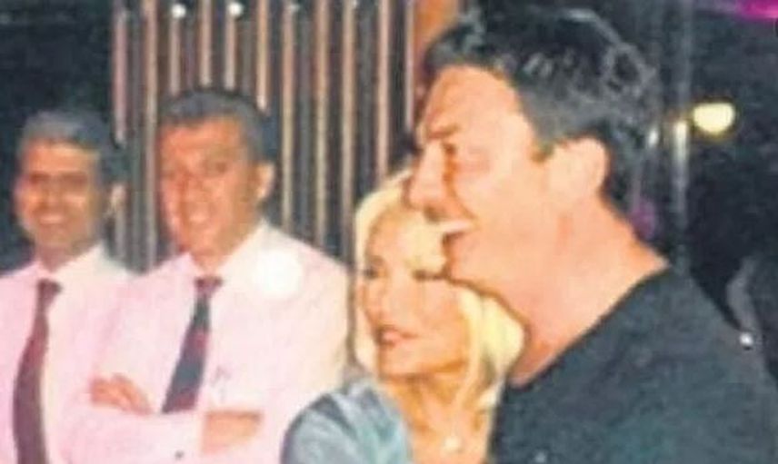 Süperstar Ajda Pekkan'a En Yakınından Gelen Büyük İhanet: Menajeri ile Eski Aşkı Yıllar Sonra Birlikte Yakalandı!