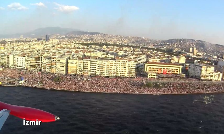 Türk Yıldızları'ının kokpitinden Türkiye manzaraları! Birçok ilimizden büyüleyen görüntüler