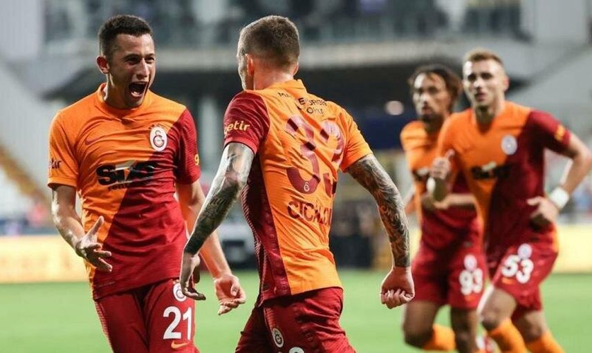 Galatasaray'da Fenerbahçe Derbisi İçin Yapılan Antrenmana Olimpiu Morutan Ağrısı Nedeniyle Çıkmadı!