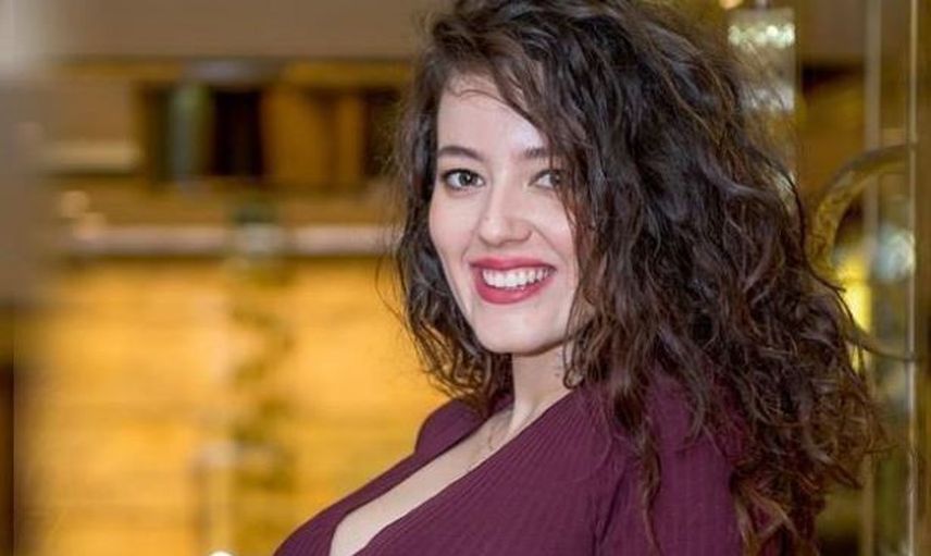 Eşkıya Dünyaya Hükümdar Olmaz'dan Sürpriz Ayrılık! Bahar Karakterini Canlandıran Pelin Akil Diziden Ayrıldı!