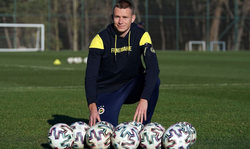 Borussia Dortmund Attila Szalai'yi Kadrosuna Katmak İstiyor!