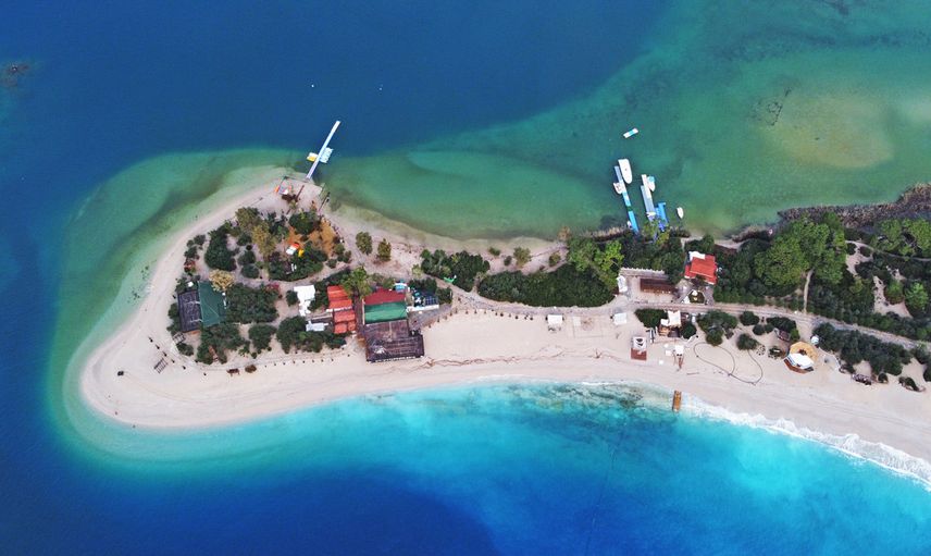 Ölüzdeniz’in rengi değişti! Görenler şok oldu