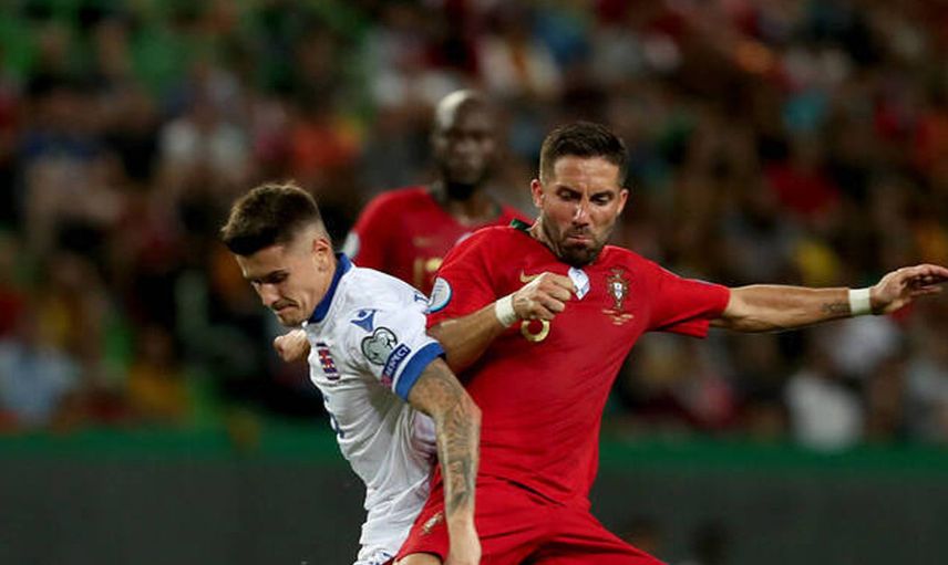 Beşiktaş Olivier Thill'i Transferde Gözüne Kestirdi!