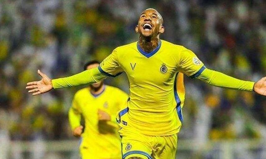 Süper Lig devlerinin ilgilendiği eski Beşiktaşlı yıldız Anderson Talisca transfer açıklaması yaptı!