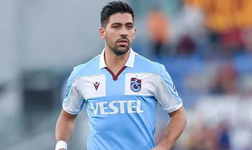Trabzonsporlu Anastasios Bakasetas'ı Sporting Lizbon transfer etmek istemiş!