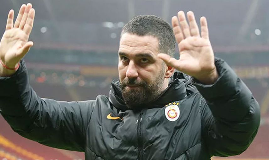 Galatasaraylı Arda Turan, futbolu bıraktıktan sonra teknik adam olmaya karar verdi!