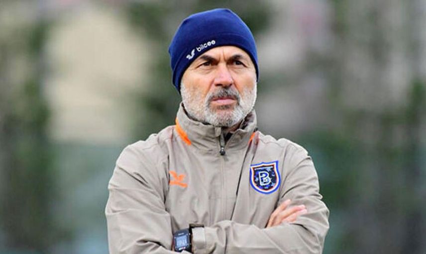 Medipol Başakşehir'de Teknik Direktör Aykut Kocaman İile Yollar Ayrılıyor!