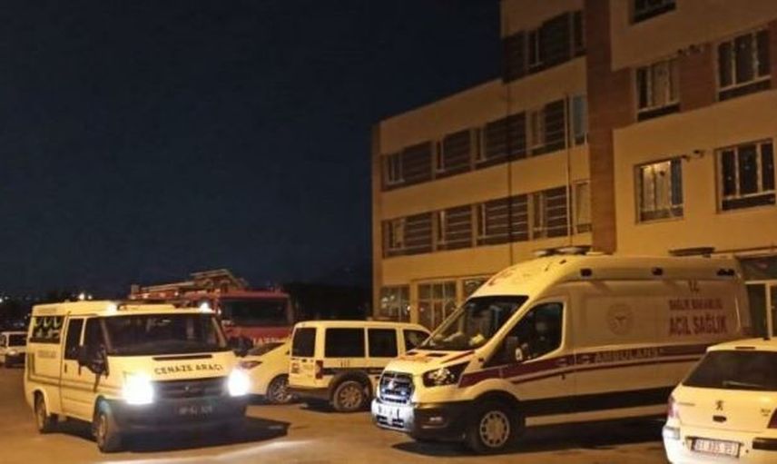 Genç Adamın Feci Sonu: Kapıyı Açmayınca Havalandırmadan Girmek İstedi!