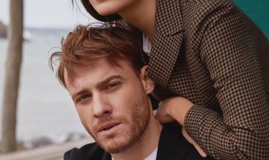 Kerem Bursin ve Hande Erçel'den Plaj Pozları! Şimdi De Bu Moda Oldu
