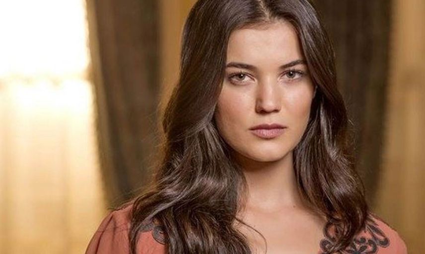 PINAR DENİZ'İN DİZİ VE FİLMLERİ