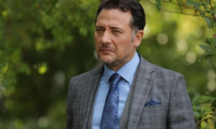 YİĞİT ÖZŞENER