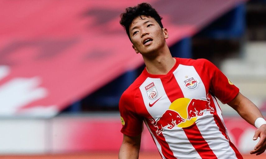 Fenerbahçe’de Hee-Chan Hwang Girişimi!
