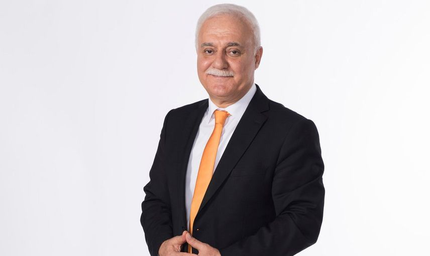 Nihat Hatipoğlu özür dileyerek anlattı: Regl sorusu canlı yayını karıştırdı!