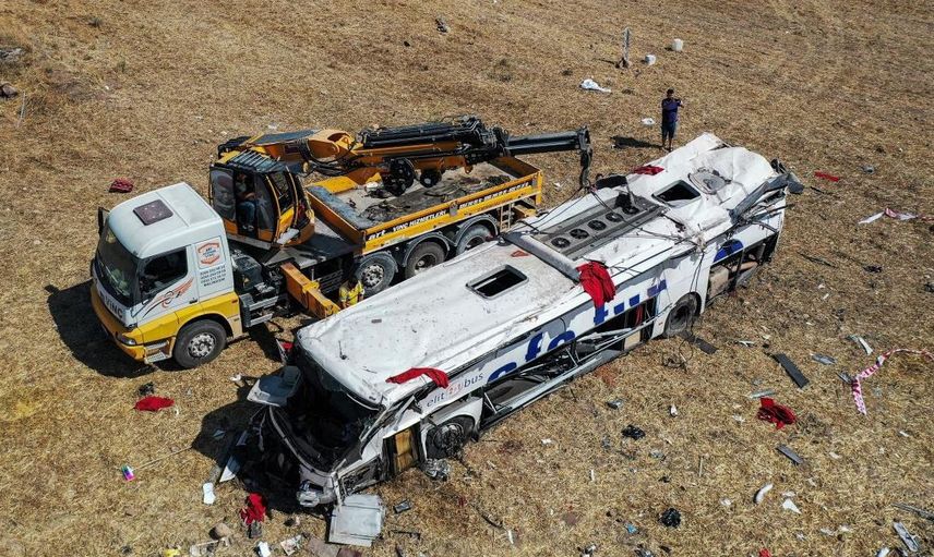 Balıkesir Kazasında Mucize Kurtuluş: Burnu Bile Kanamadı!