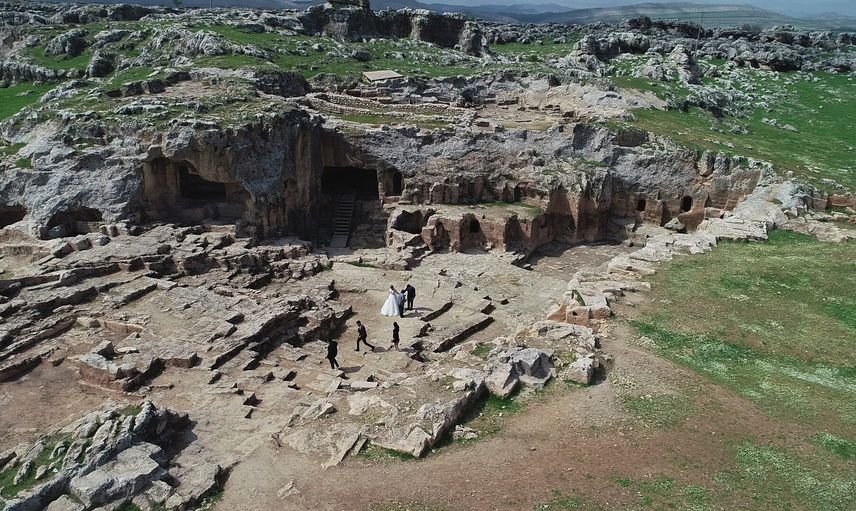 Diyarbakır’da Uygarlık Tarihine Işık Tutan Mağaralarda Kazı Başlıyor