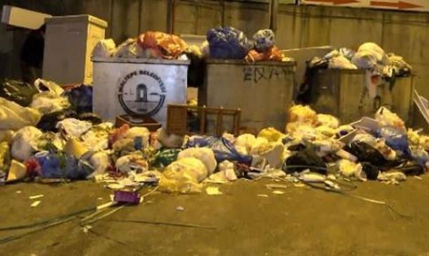 Maltepe'de Çöp Yığınları Oluştu, İBB Neden Müdahale Etmiyor?