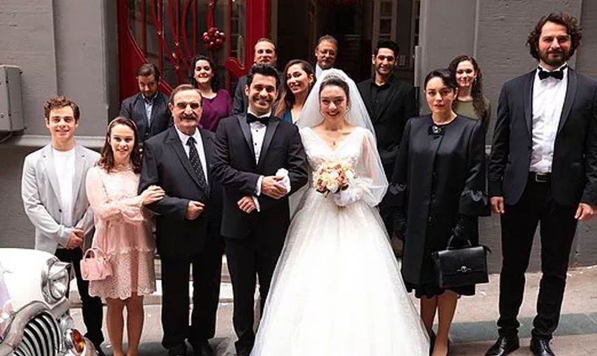 Maske Kimsin Sen İçin Masumlar Apartmanı’ndan mı Ayrılıyor?