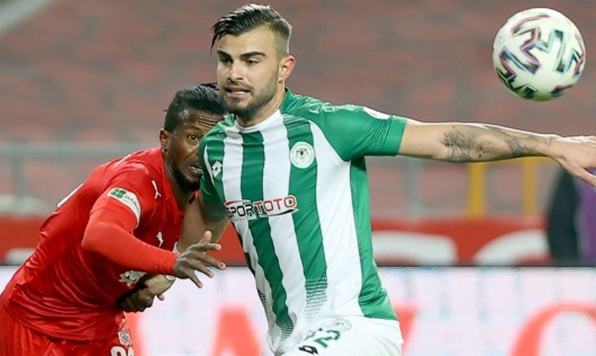 Konyaspor'da Süper Lig'de Fenerbahçe ile oynanacak maç öncesinde Aldülkerim Bardakcı'dan takıma kötü haber geldi!