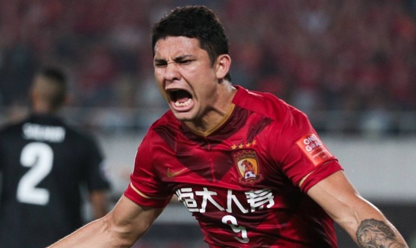 Beşiktaş Golcü Transferinde Gözüne Elkeson'u Kestirdi!