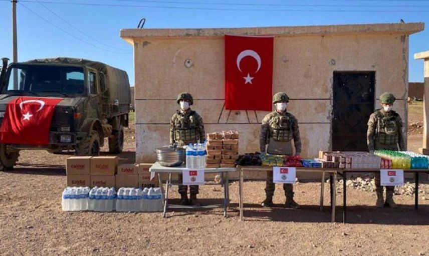 Mehmetçik Yardım Elini Barış Pınarı Bölgesine Uzattı