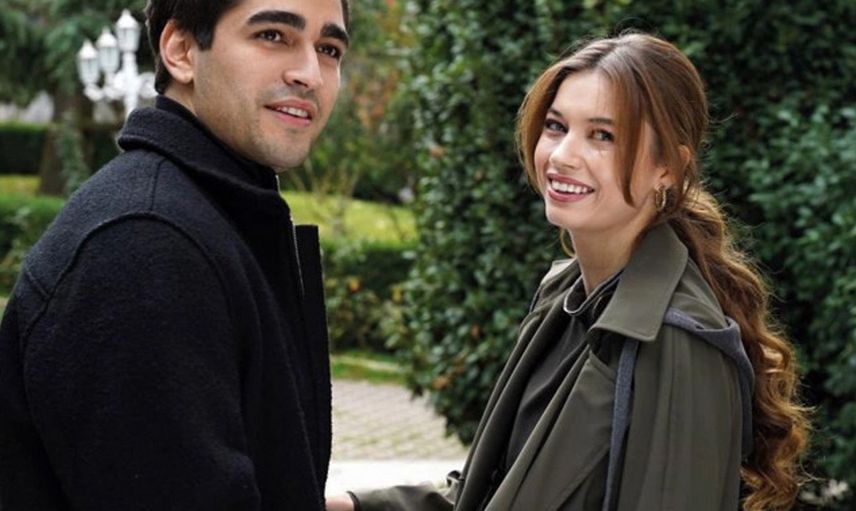 Mert Ramazan Demir Afra Saraçoğlu'na taşındı! Hırsızlık şokundan sonra bir kamyon eşyayla geldi...