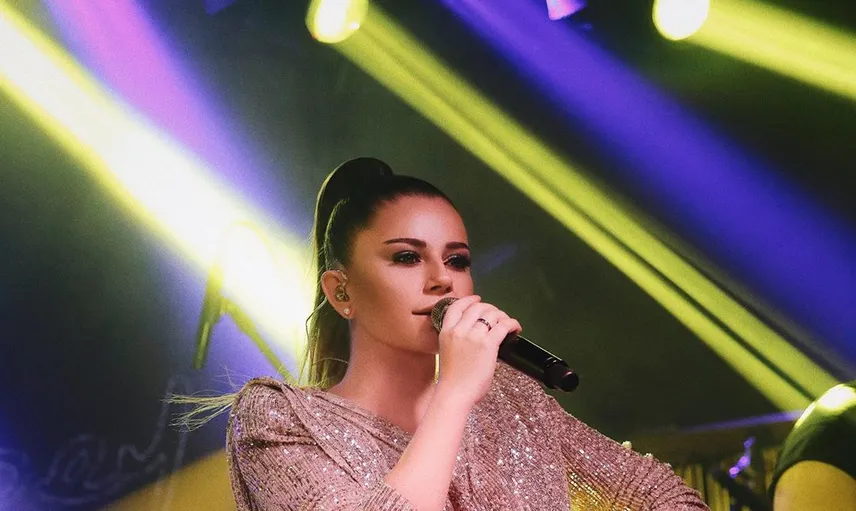 Merve Özbey’e Sürpriz Bekarlığa Veda Partisi