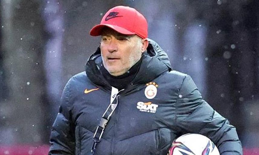 Galatasaray'da Domenec Torrent Alanyaspor Maçı Öncesi Alpaslan Öztürk'ü Odasından Kovmuş!