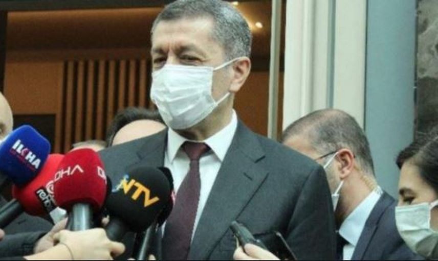 Liselerde Yüzyüze Sınavlar Ertelendi
